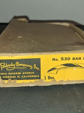 Peabody Company Inc. Vintage Yellow Box - No. 530 Bar Dozen